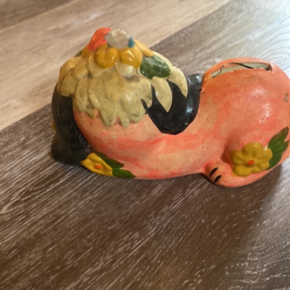 1960 Vintage Ceramic Bank - Picture 2 of 7